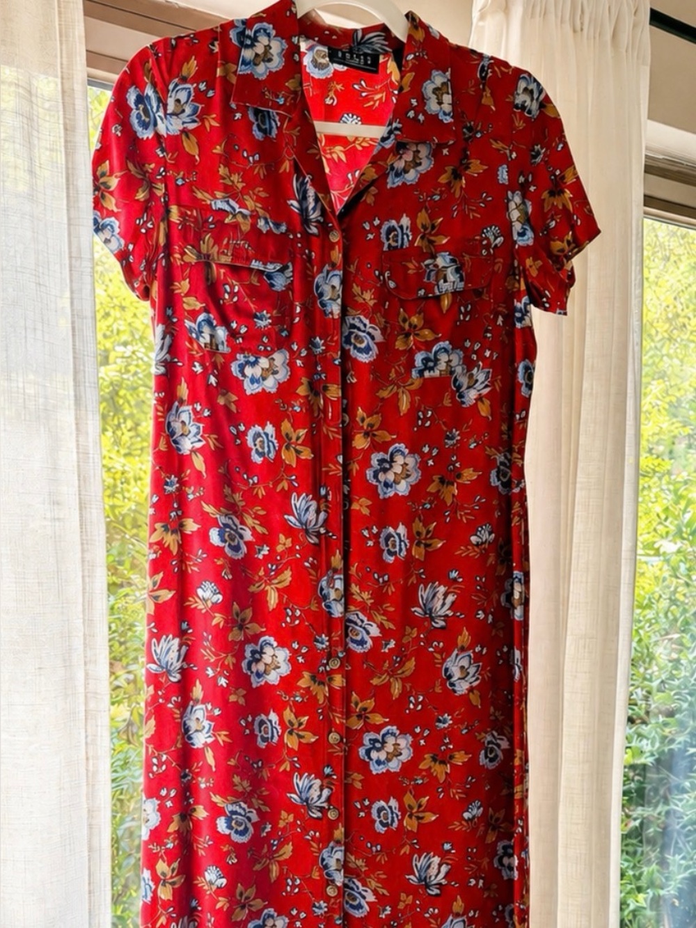 Liz Claiborn  lightweight vibrant red maxi dress